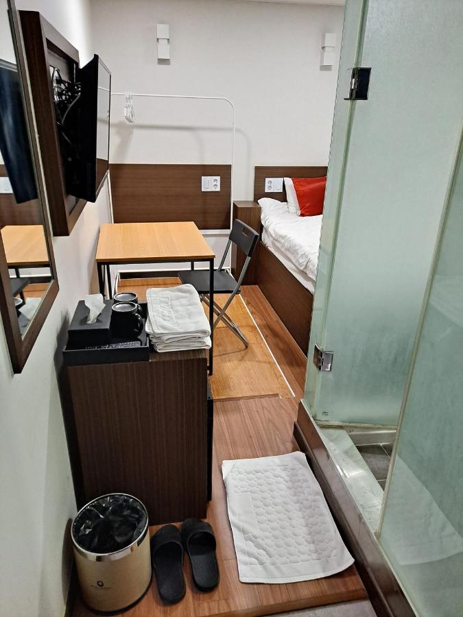 Philstay Myeongdong Cheonggye 2* Seoul