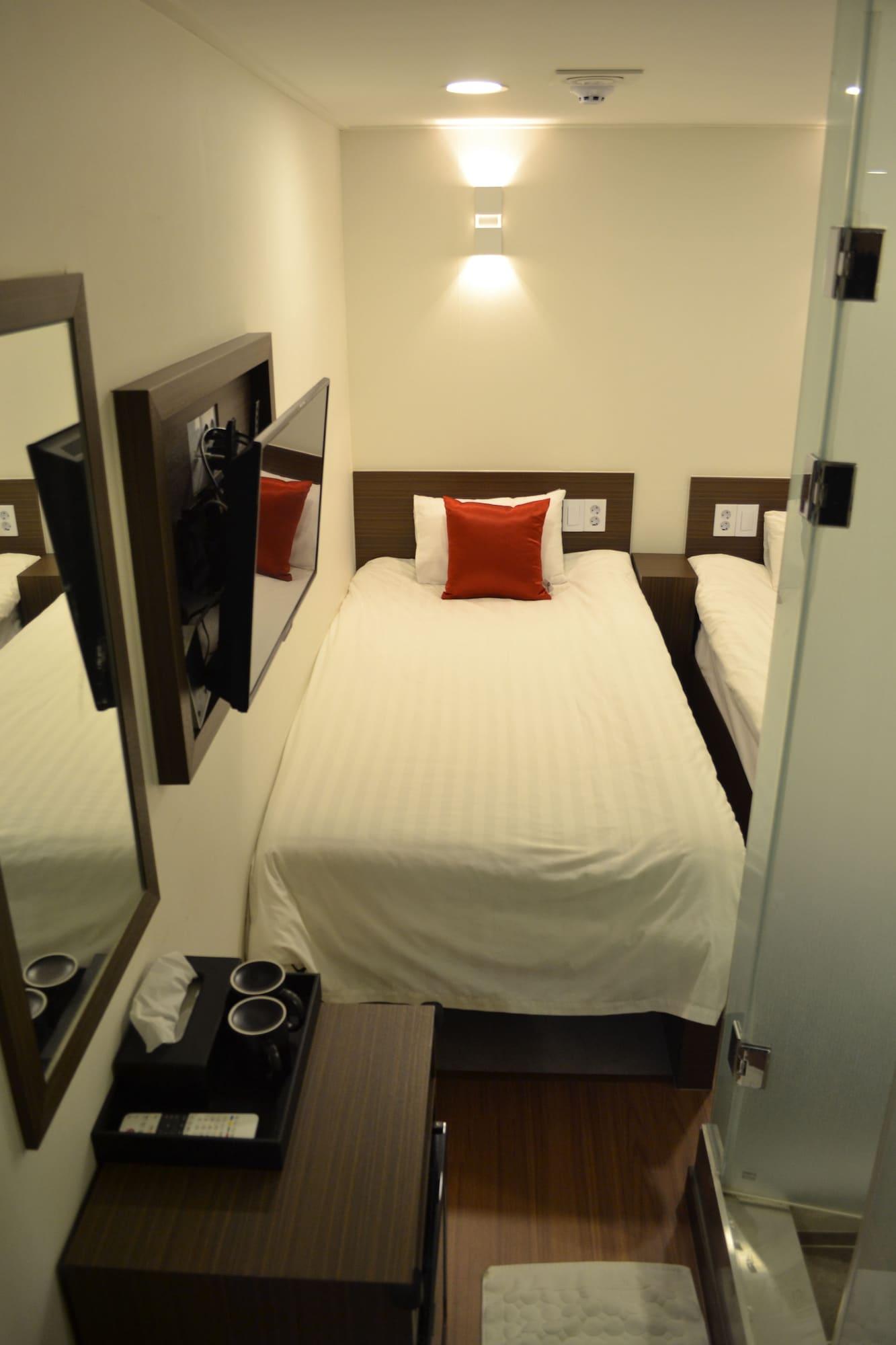 Philstay Myeongdong Cheonggye Guest house
