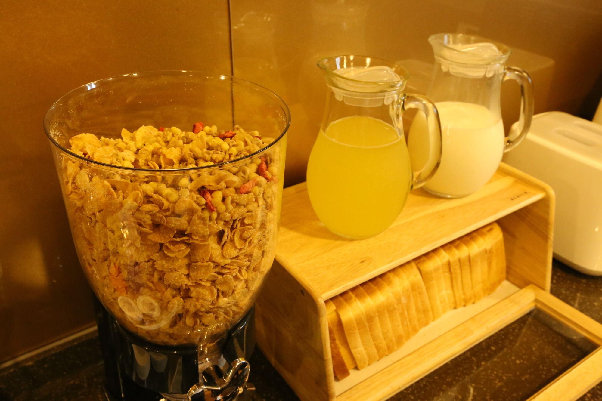 Guest house Philstay Myeongdong Cheonggye Seoul